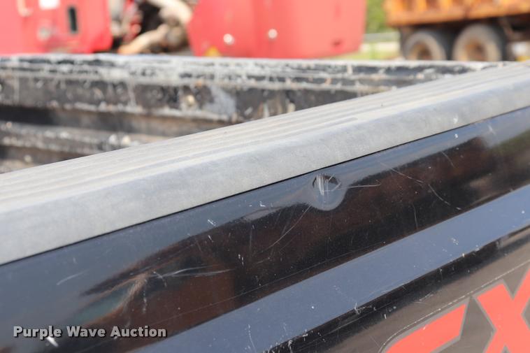 image for item DQ9460 2003 Ford F250 Super Duty Crew Cab pickup truck