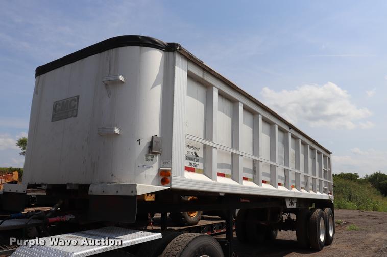 image for item DQ9463 1984 CMC end dump trailer