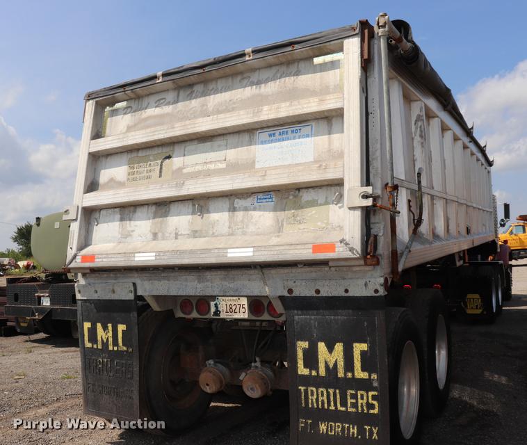 image for item DQ9463 1984 CMC end dump trailer