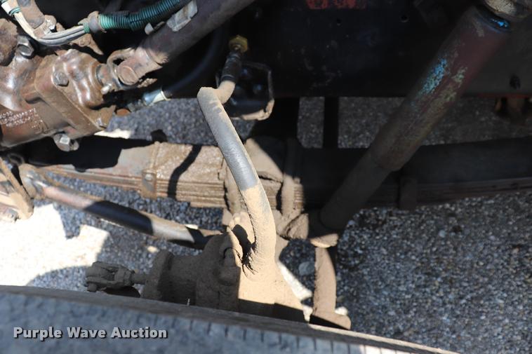 image for item DQ9464 1978 International S250 semi truck