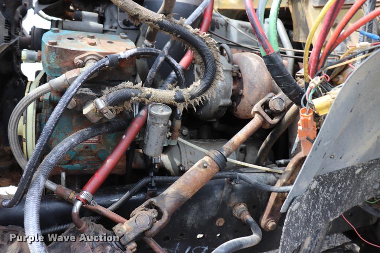 image for item DQ9465 1988 Ford FT900 dump truck