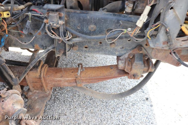 image for item DQ9466 1988 Ford FT900 dump truck