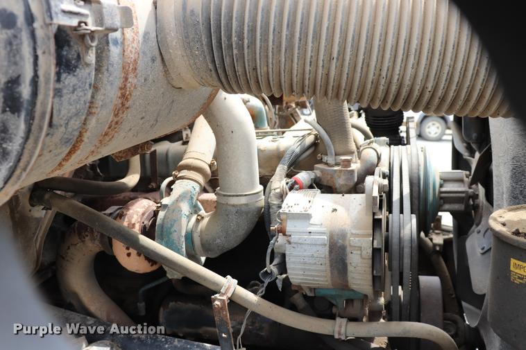 image for item DQ9467 1988 International 1754 dump truck