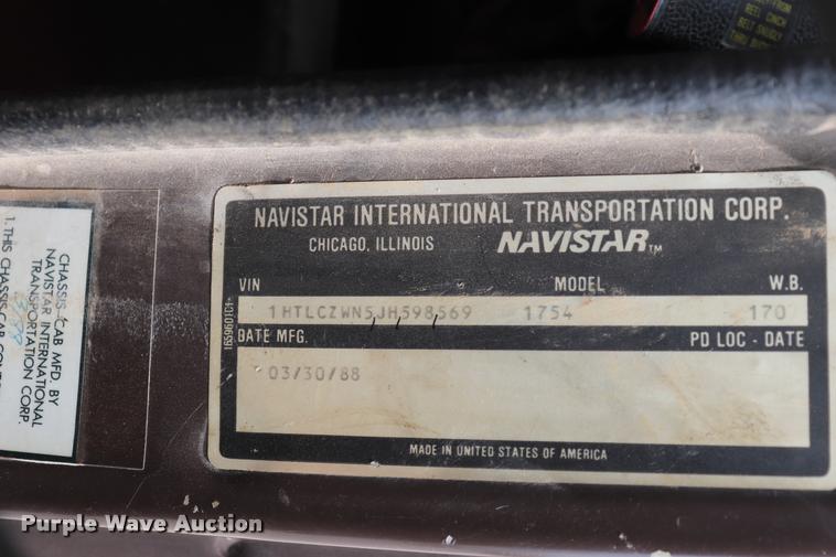 image for item DQ9467 1988 International 1754 dump truck