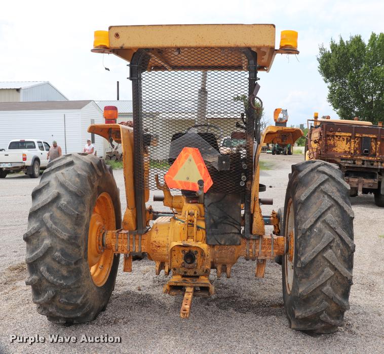 image for item DQ9468 Ford 7610 tractor