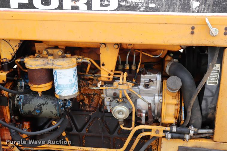 image for item DQ9468 Ford 7610 tractor