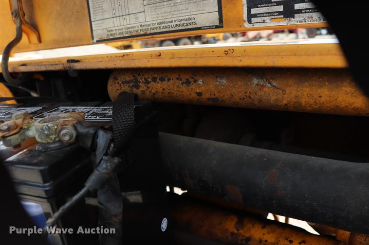 image for item DQ9468 Ford 7610 tractor