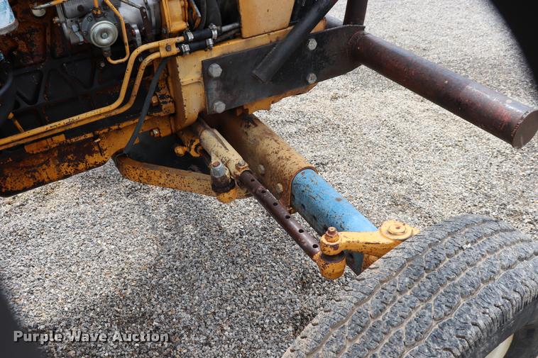 image for item DQ9468 Ford 7610 tractor