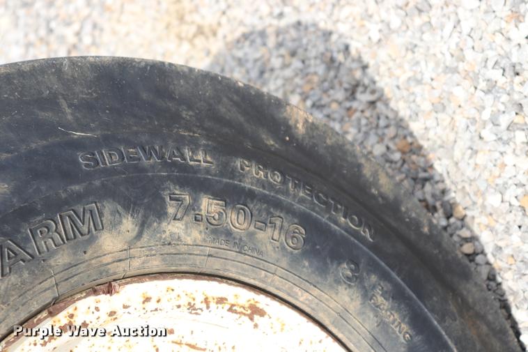 image for item DQ9468 Ford 7610 tractor