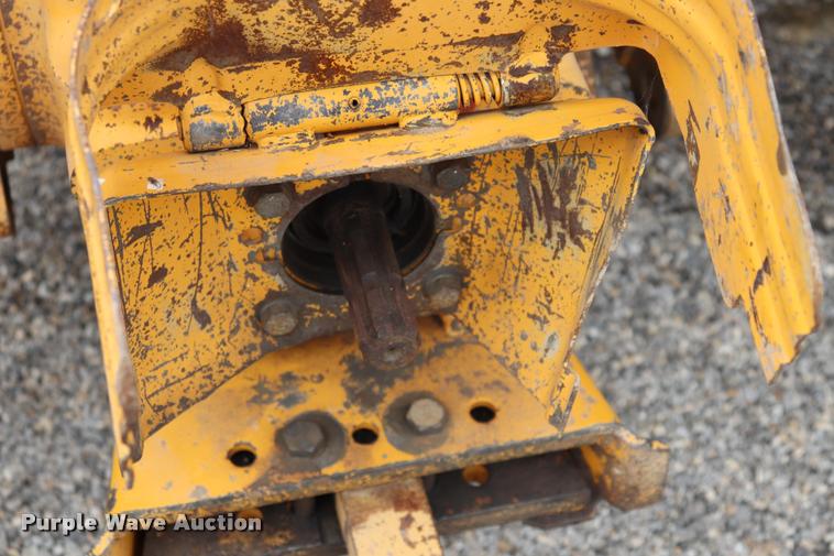 image for item DQ9468 Ford 7610 tractor