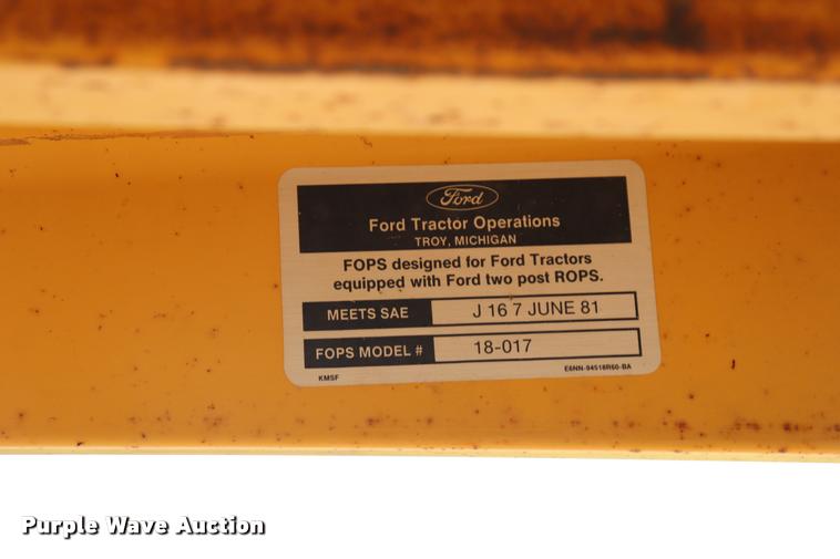 image for item DQ9468 Ford 7610 tractor