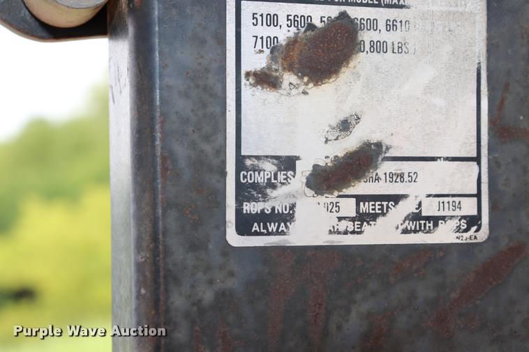 image for item DQ9468 Ford 7610 tractor