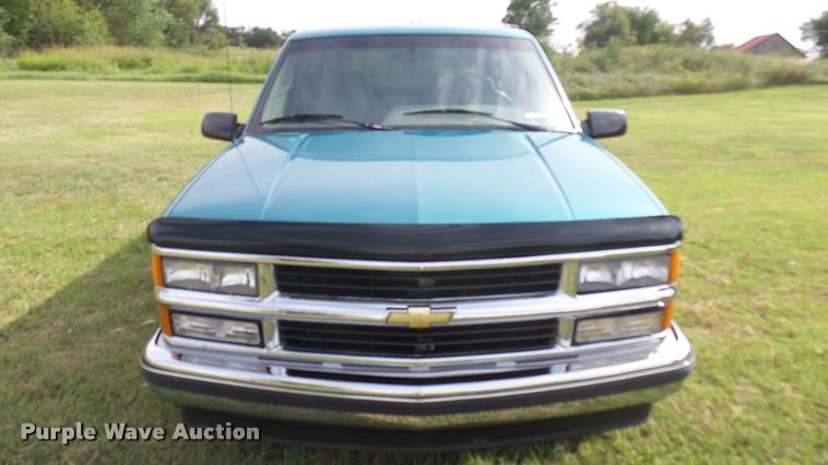 image for item DR9255 1995 Chevrolet 1500 Ext. Cab pickup truck