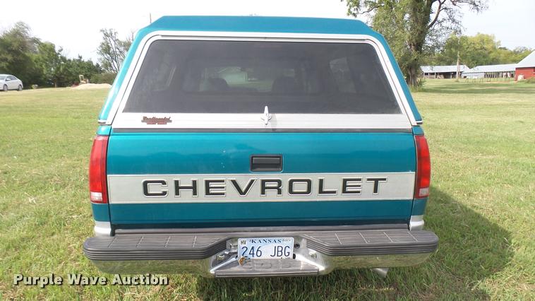 image for item DR9255 1995 Chevrolet 1500 Ext. Cab pickup truck