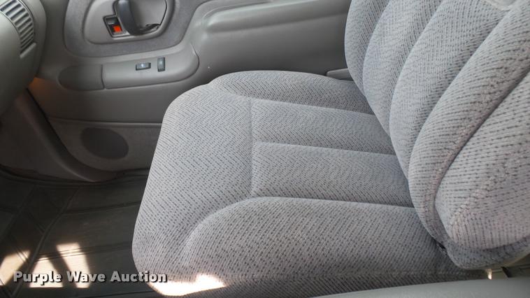 image for item DR9255 1995 Chevrolet 1500 Ext. Cab pickup truck