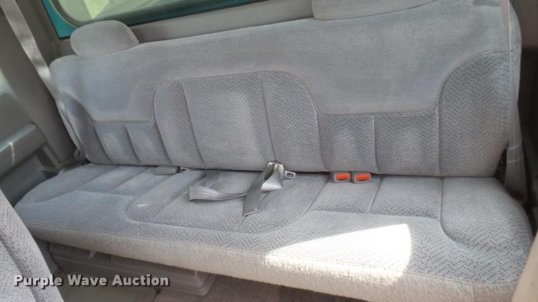 image for item DR9255 1995 Chevrolet 1500 Ext. Cab pickup truck