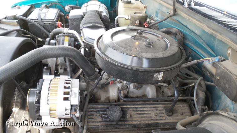 image for item DR9255 1995 Chevrolet 1500 Ext. Cab pickup truck