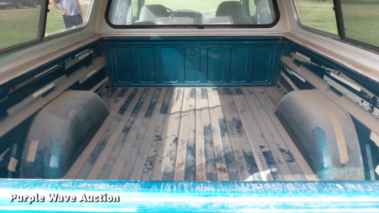 image for item DR9255 1995 Chevrolet 1500 Ext. Cab pickup truck