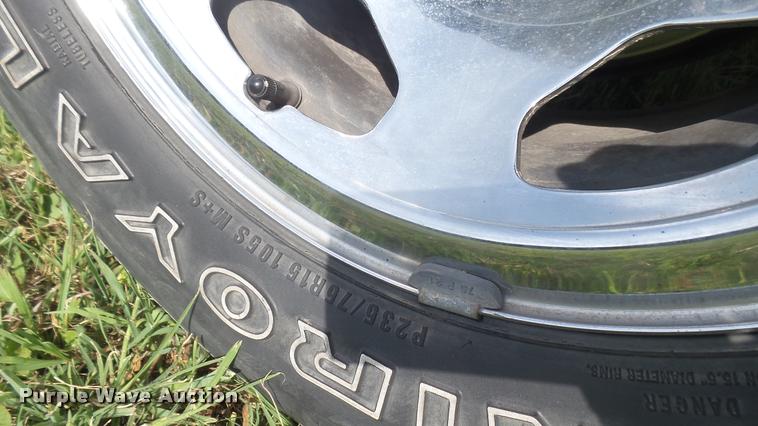 image for item DR9255 1995 Chevrolet 1500 Ext. Cab pickup truck