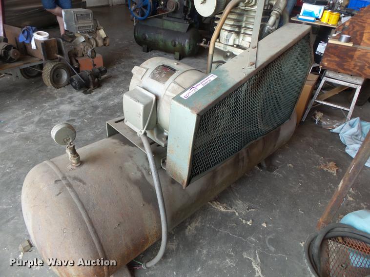 image for item DS9739 Curtis CV968A air compressor