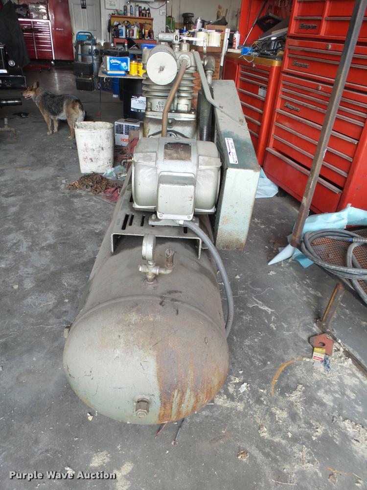 image for item DS9739 Curtis CV968A air compressor