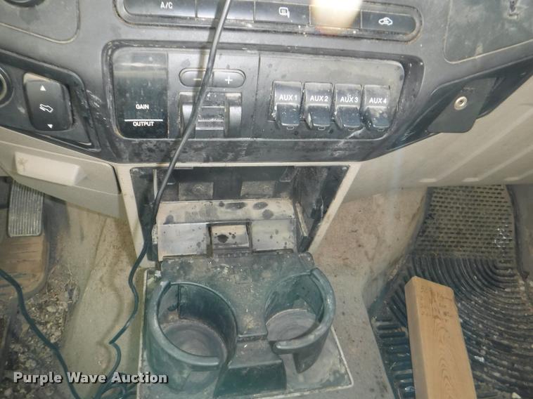 image for item K5896 2008 Ford F350 Super Duty Crew Cab pickup truck