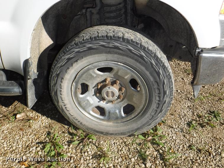 image for item K5896 2008 Ford F350 Super Duty Crew Cab pickup truck