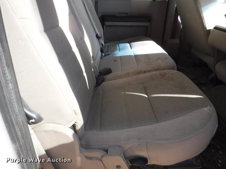 image for item K5896 2008 Ford F350 Super Duty Crew Cab pickup truck