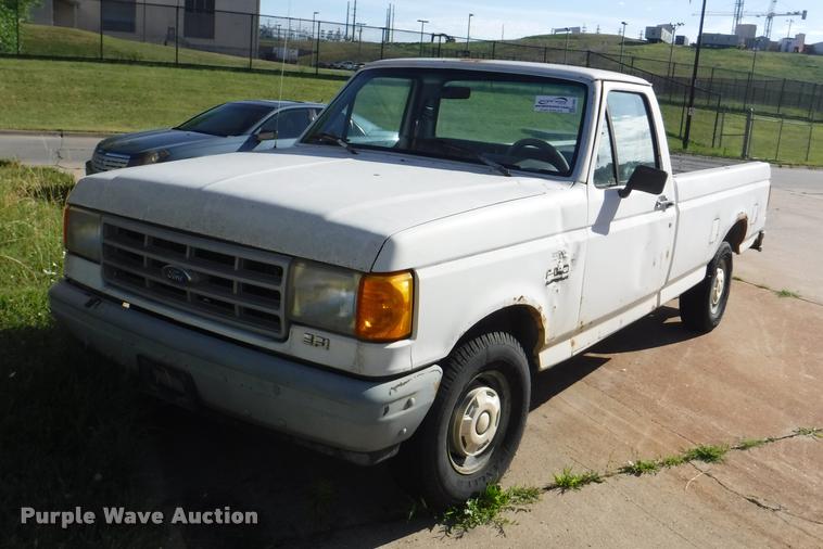 1990 Ford F150 Custom Pickup Truck Item K5969 9 13 2017