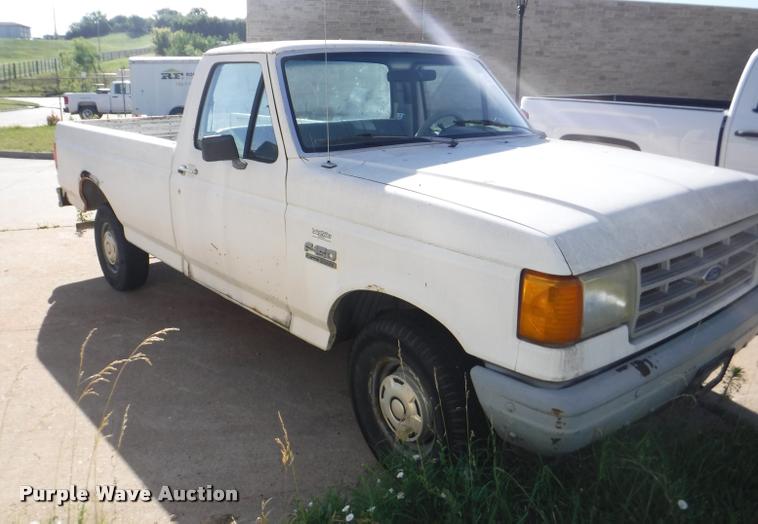 1990 Ford F150 Custom Pickup Truck Item K5969 9 13 2017