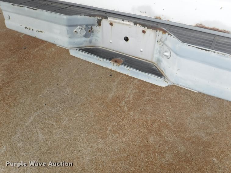 image for item K5969 1990 Ford F150 Custom pickup truck