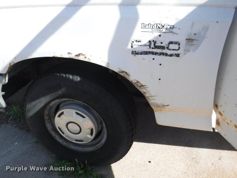 image for item K5969 1990 Ford F150 Custom pickup truck