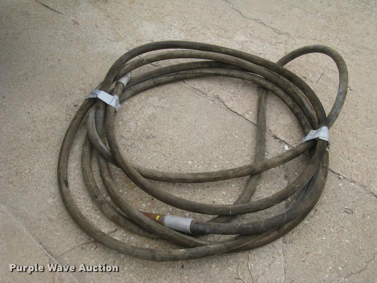 image for item L2273 Clemco SCW1648 sandblast pot