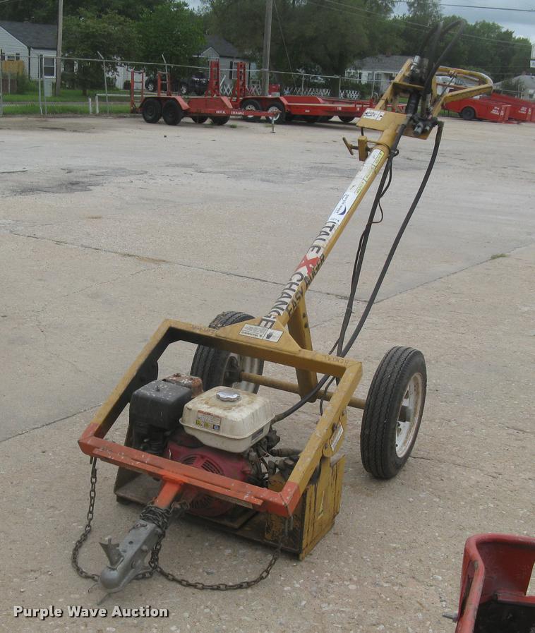 image for item L2274 Mackissic Easy auger