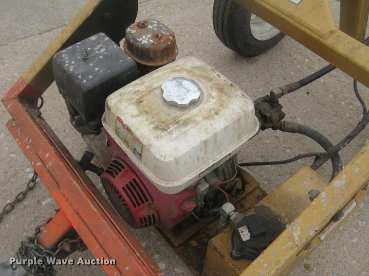 image for item L2274 Mackissic Easy auger