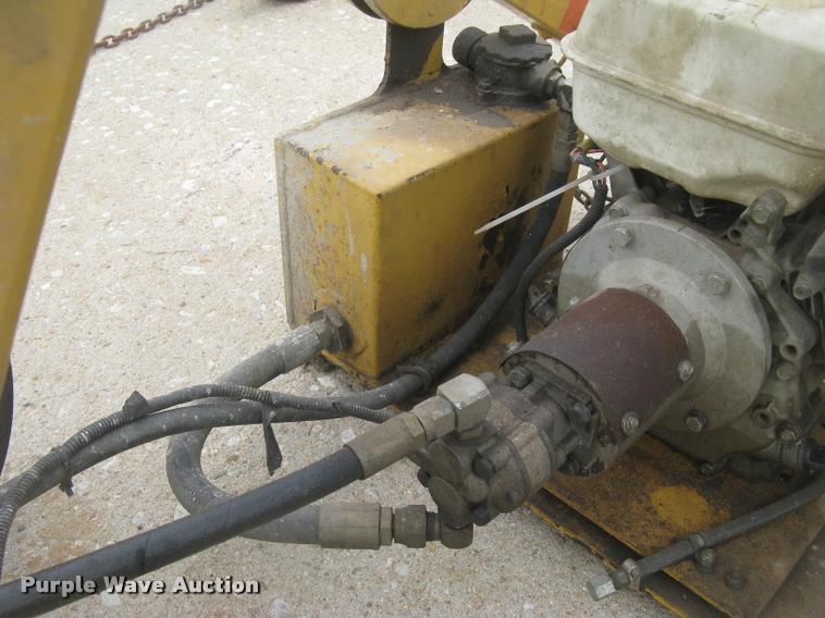 image for item L2274 Mackissic Easy auger