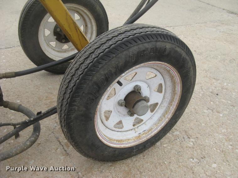 image for item L2274 Mackissic Easy auger