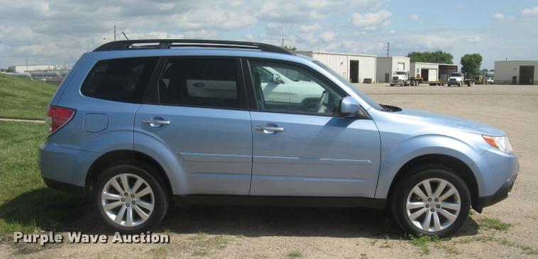 image for item L2307 2011 Subaru Forester SUV