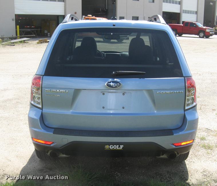 image for item L2307 2011 Subaru Forester SUV