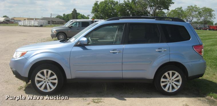 image for item L2307 2011 Subaru Forester SUV