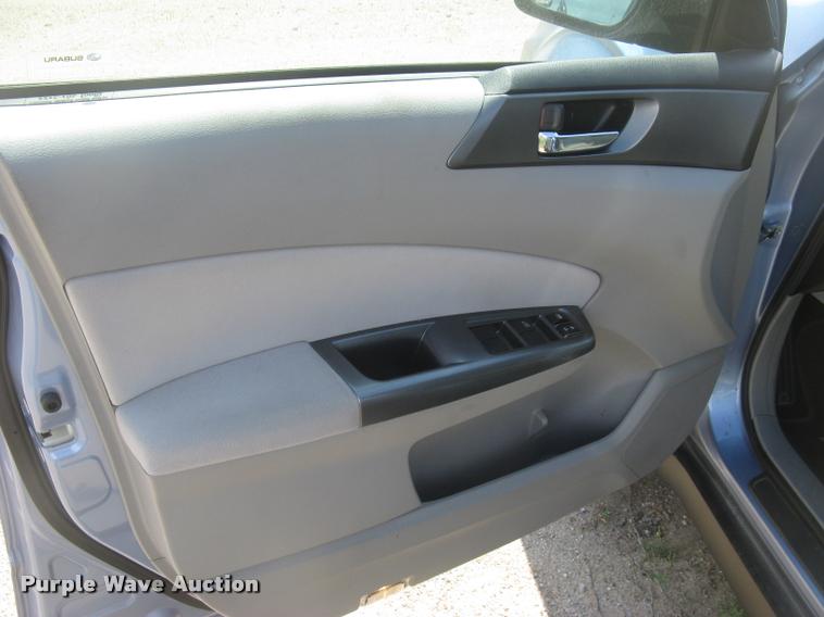 image for item L2307 2011 Subaru Forester SUV