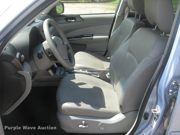 image for item L2307 2011 Subaru Forester SUV