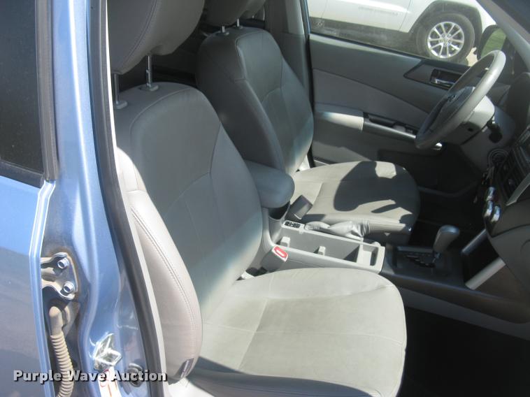 image for item L2307 2011 Subaru Forester SUV