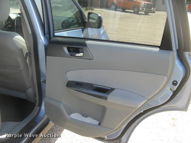 image for item L2307 2011 Subaru Forester SUV