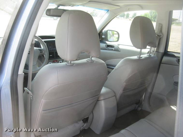 image for item L2307 2011 Subaru Forester SUV