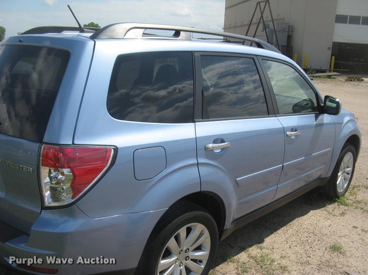 image for item L2307 2011 Subaru Forester SUV