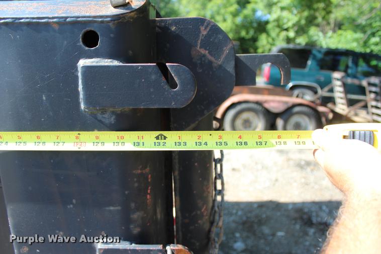 image for item L3179 2000 Ford F550 XL dump truck