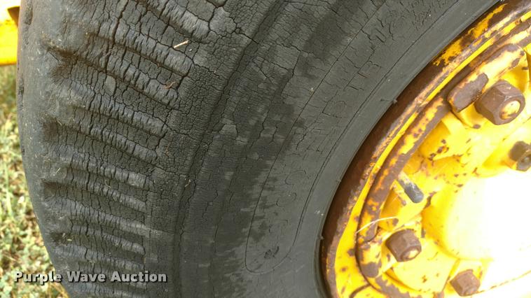 image for item L5628 Massey Ferguson 2500 rough terrain forklift