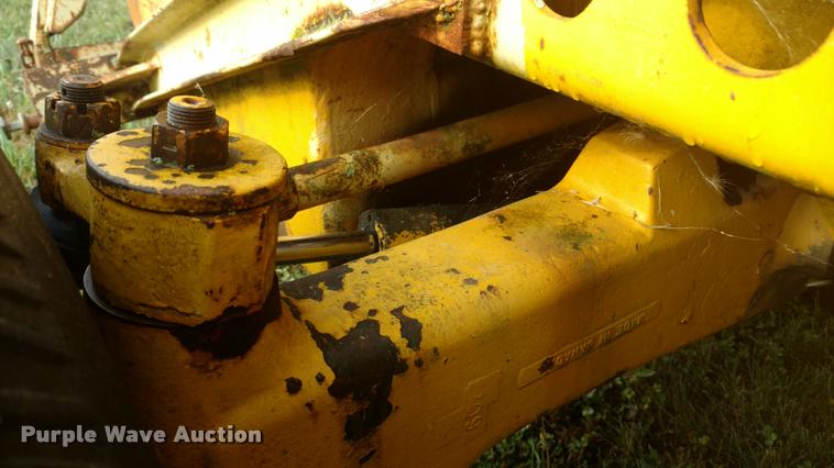 image for item L5628 Massey Ferguson 2500 rough terrain forklift