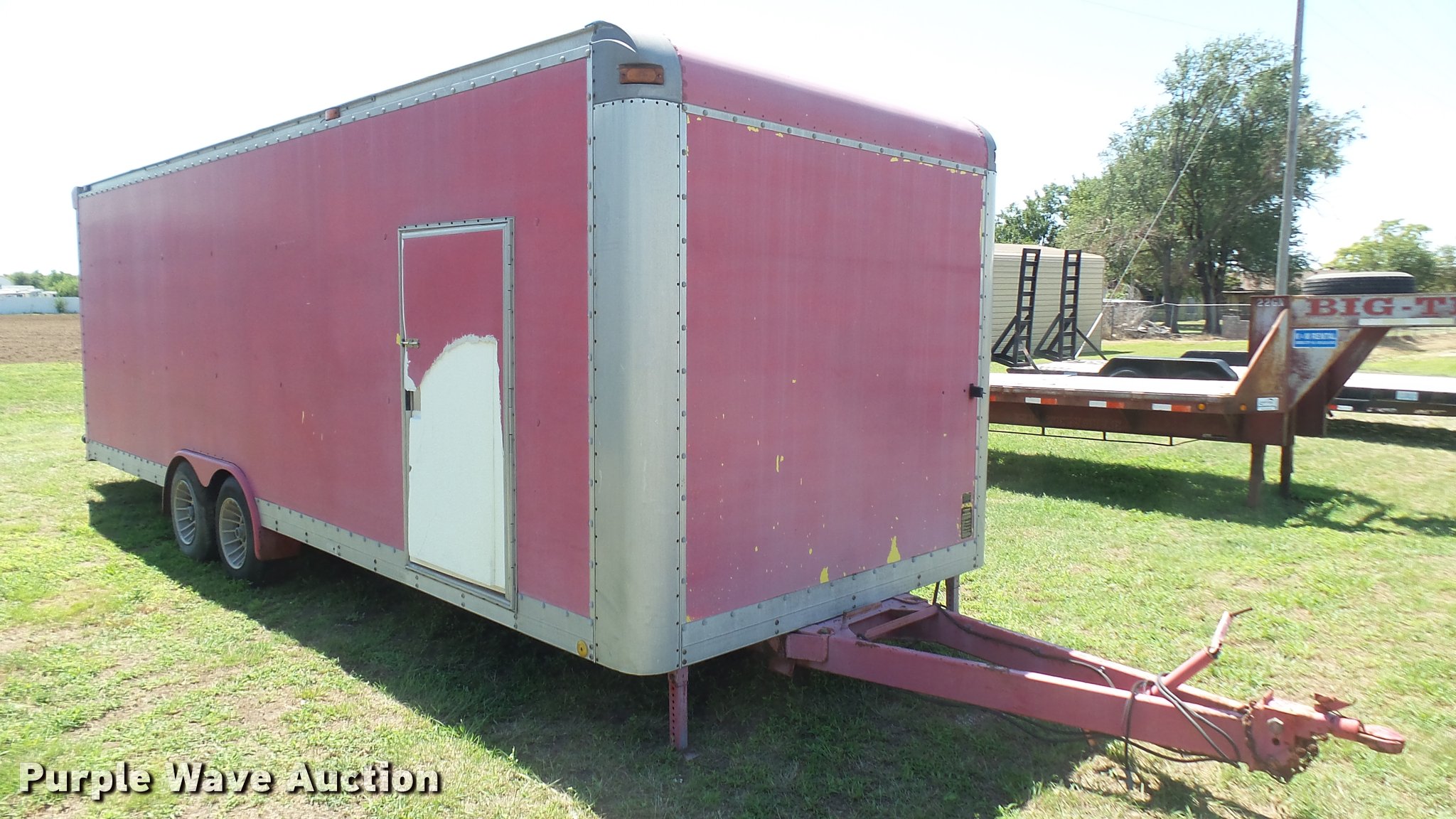 1995 enclosed cargo trailer in Wichita, KS Item DB3364 sold